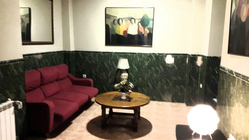 Hostal La Casa De Enfrente Malaga Zewnętrze zdjęcie