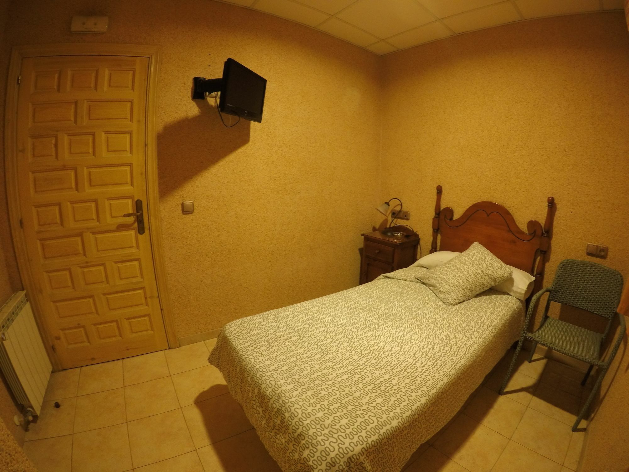 Hostal La Casa De Enfrente Malaga Zewnętrze zdjęcie